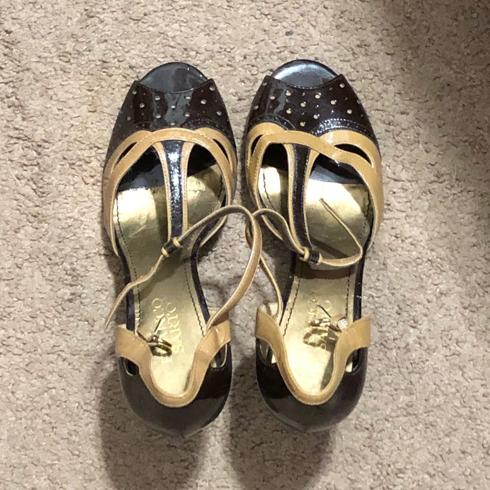 Franco Sarto 7.5 peep toe cuties
